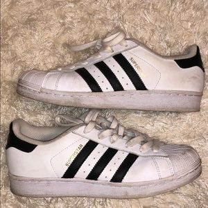 Adidas Superstar Sneakers
